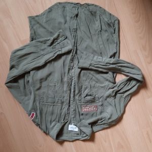 American Eagle sage green shirt